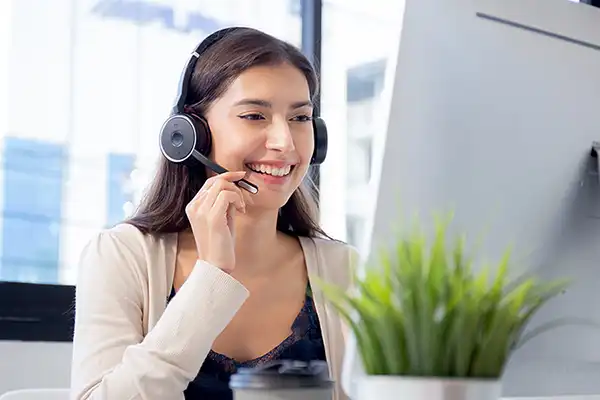 Virtual Dental Receptionist On Phone